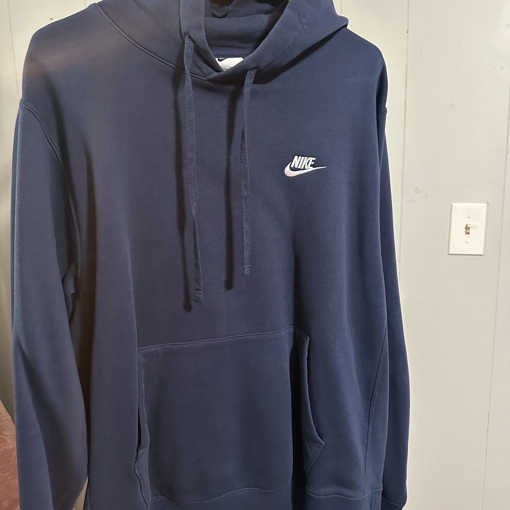 Nike Men's Navy Hoodie